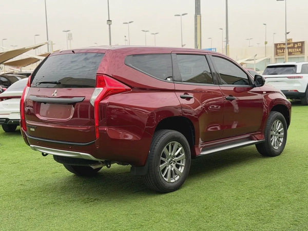 Mitsubishi Montero Sport -GLS -2WD -2017 -GCC Specs - FREE ACCIDENT-ORIGINAL PAINT—LOW MILAGE