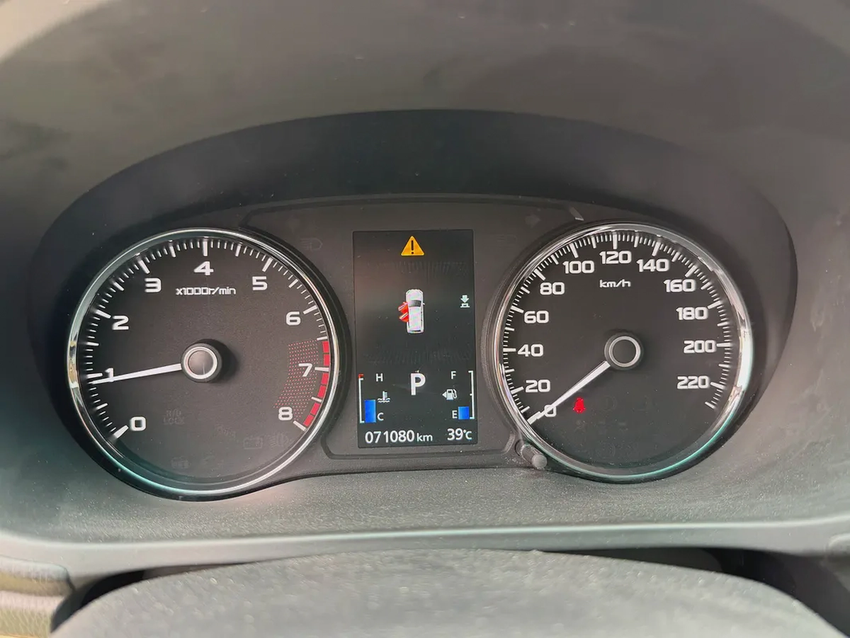 Mitsubishi Montero Sport -GLS -2WD -2017 -GCC Specs - FREE ACCIDENT-ORIGINAL PAINT—LOW MILAGE-14-14