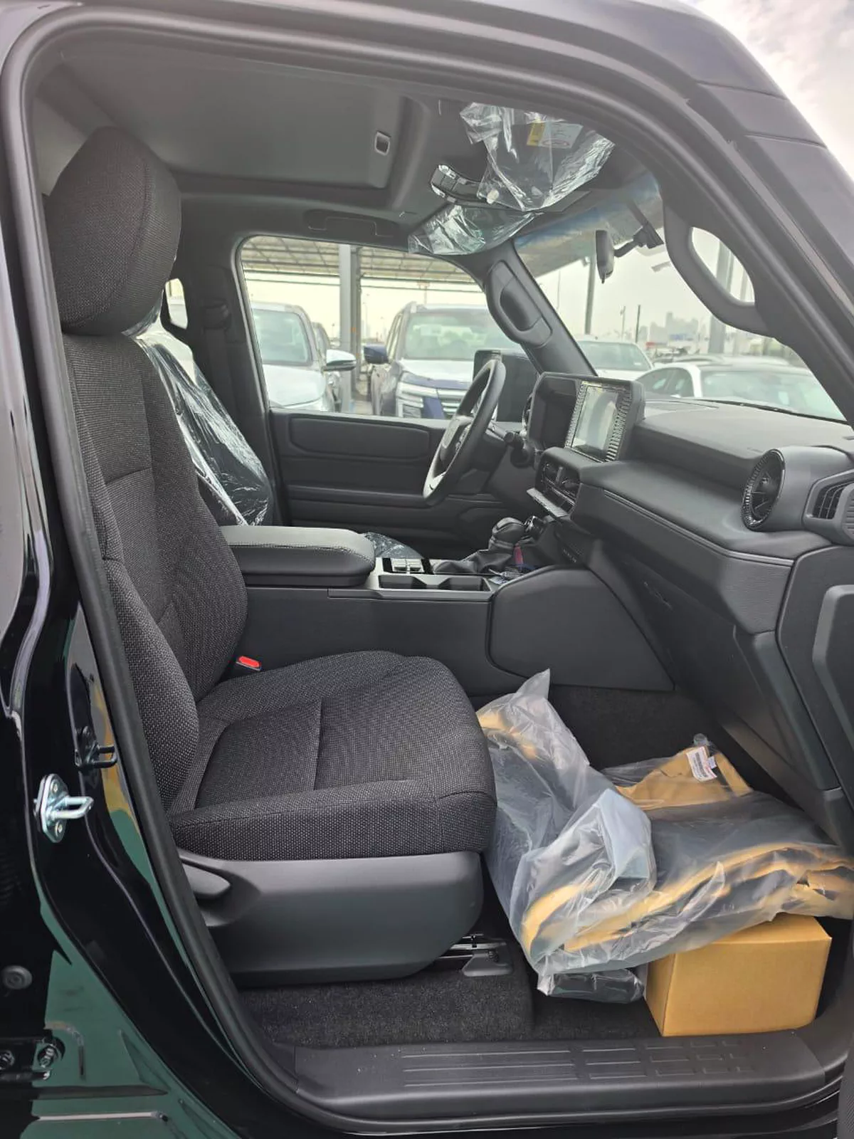 TOYOTA PRADO 2.4L PETROL 2026 – SUNROOF-4-4