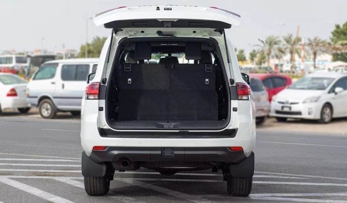 Toyota Land Cruiser GXR LC300 GXR 3.3D AT MY2024 – WHITE-7-0