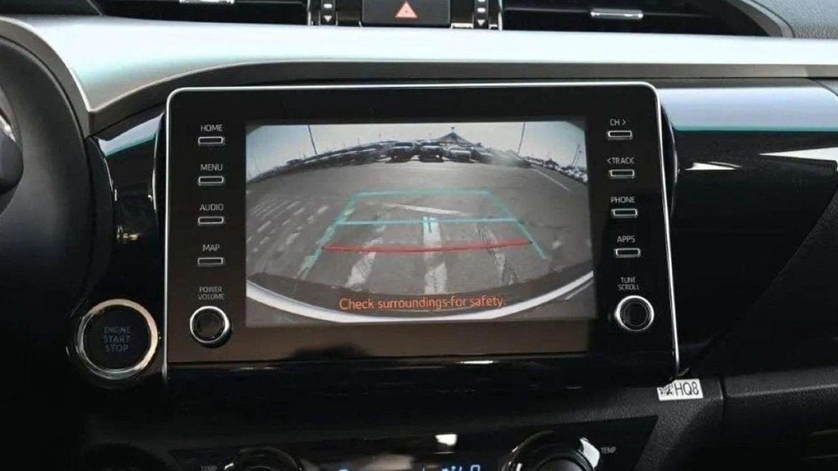 Toyota Hilux ADVENTURE DC TRD 4.0L AWD-8-0