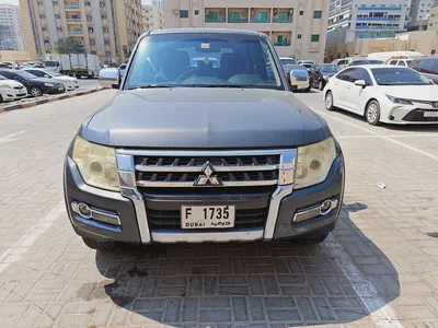 2015 Mitsubishi Pajero GLS Medium Line GCC Specs-0