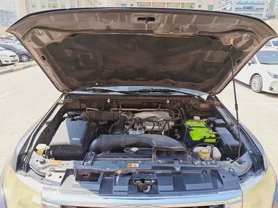 2015 Mitsubishi Pajero GLS Medium Line GCC Specs-9