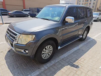 2015 Mitsubishi Pajero GLS Medium Line GCC Specs-7