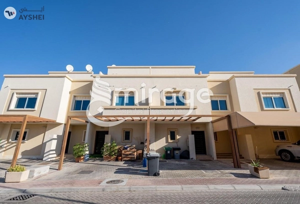 TOWNHOUSE FOR SALE IN ARABIAN STYLE, AL REEF VILLAS