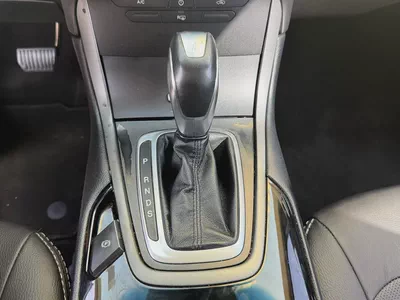 2017 Ford Edge SEL 2.0L Ecoboost-8
