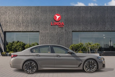 BMW 5 Series 540 2023-3