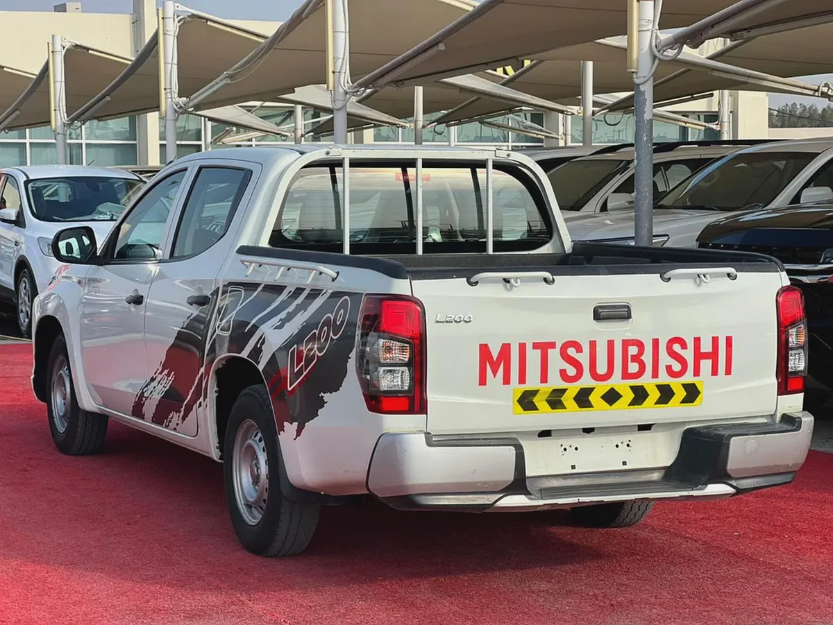 2021 Mitsubishi L200 | 4X2 | Manual | GCC | Ref#1017-3-3