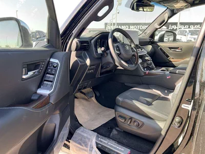 Toyota Land Cruiser VX 4.0L EXPORT ONLY - LC300 VX 4.0L (Bahraini)-13