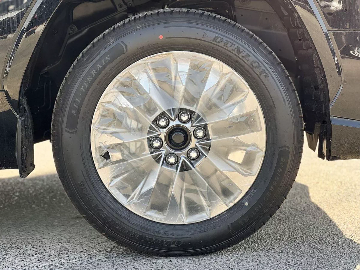 Toyota Land Cruiser VX 4.0L EXPORT ONLY - LC300 VX 4.0L (Bahraini)-14-0