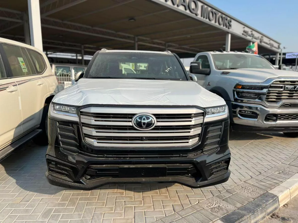 Toyota Land Cruiser VX 4.0L EXPORT ONLY - LC300 VX 4.0L (Bahraini)-1-0