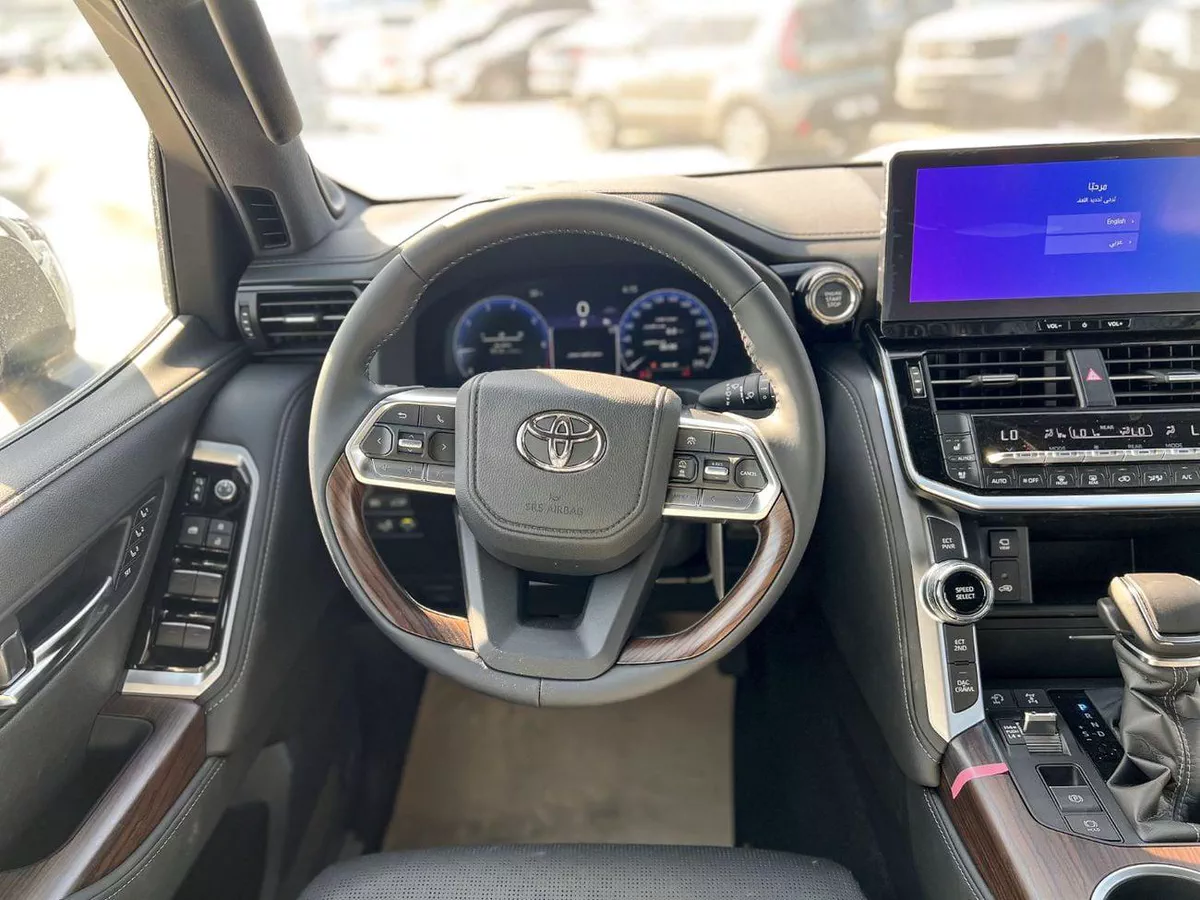 Toyota Land Cruiser VX 4.0L EXPORT ONLY - LC300 VX 4.0L (Bahraini)-4-0