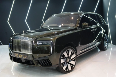 Rolls-Royce Cullinan 2025-0