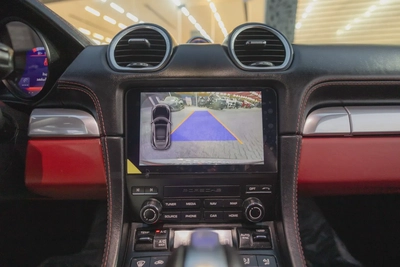 Porsche Cayman 718 2024-14