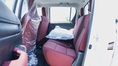 Toyota Hilux Double Cab 2.4 diesel GL 2025 GCC Specs-12