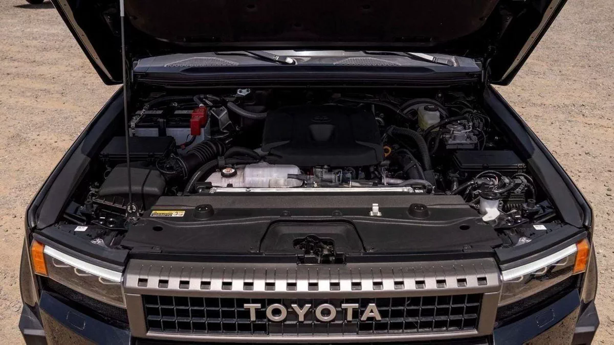 Toyota Prado ADVENTURE Toyota Prado Adventure 2.8L Diesel MY2025-19-0