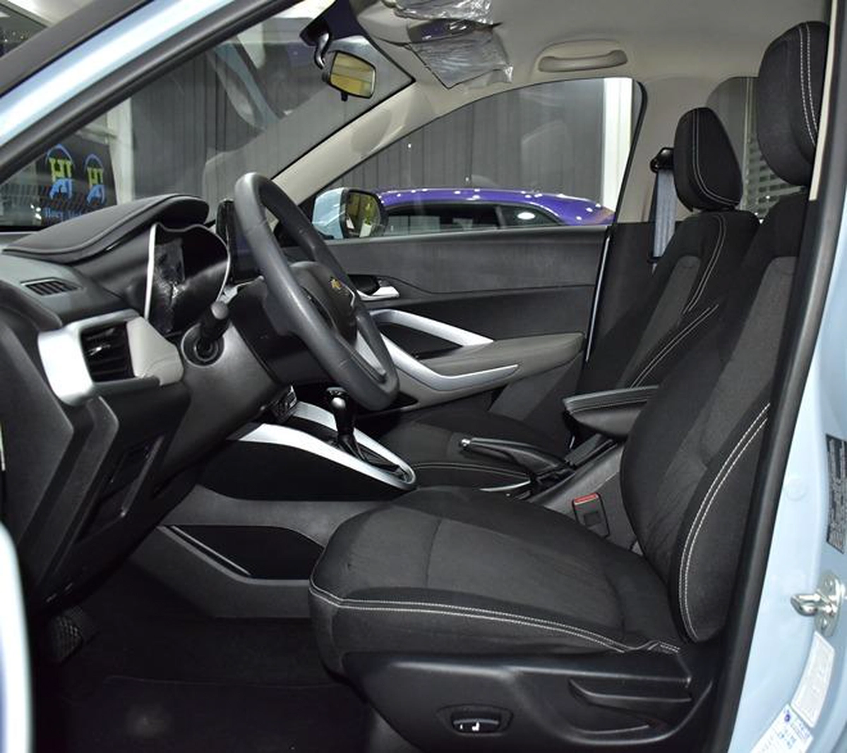 Chevrolet Groove LT ( 2023 Model ) in Blue Color GCC Specs-7-7