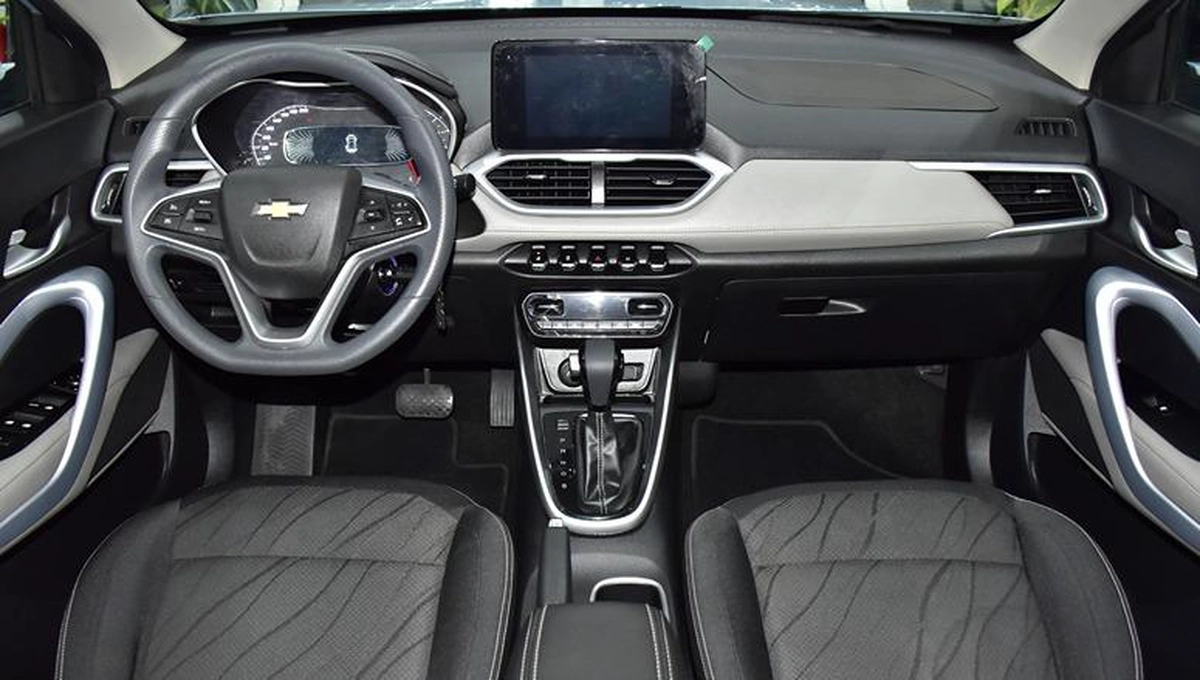Chevrolet Groove LT ( 2023 Model ) in Blue Color GCC Specs-14-14