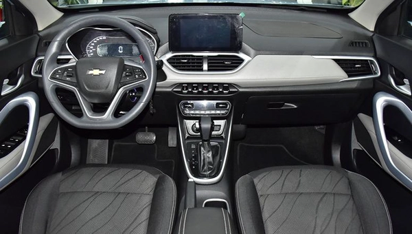 Chevrolet Groove LT ( 2023 Model ) in Blue Color GCC Specs