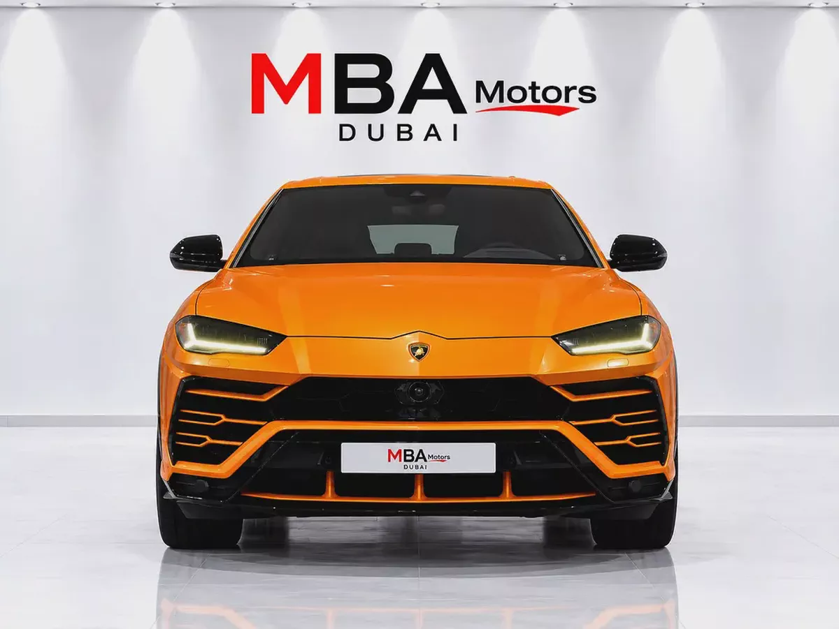 2021 Lamborghini Urus-4-4