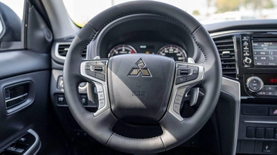 Mitsubishi L200 GLS Mitsubishi L200 Sportero 2.4L Diesel 2025-10