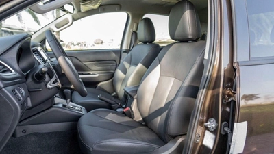 Mitsubishi L200 GLS Mitsubishi L200 Sportero 2.4L Diesel 2025-7