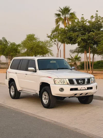 Nissan Patrol Safari 2016 GCC Specs-2