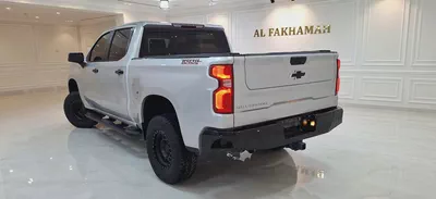 Chevrolet Silverado 1500 LT Trail Boss 2022 GCC Specs-3
