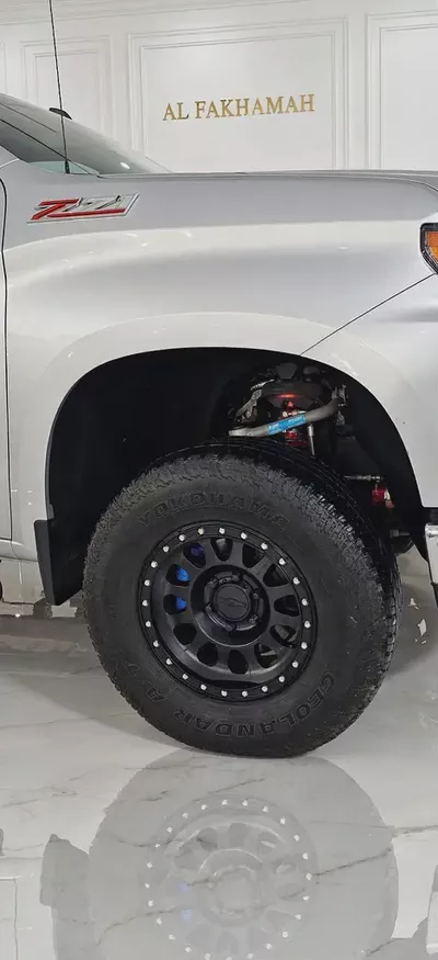 Chevrolet Silverado 1500 LT Trail Boss 2022 GCC Specs-5