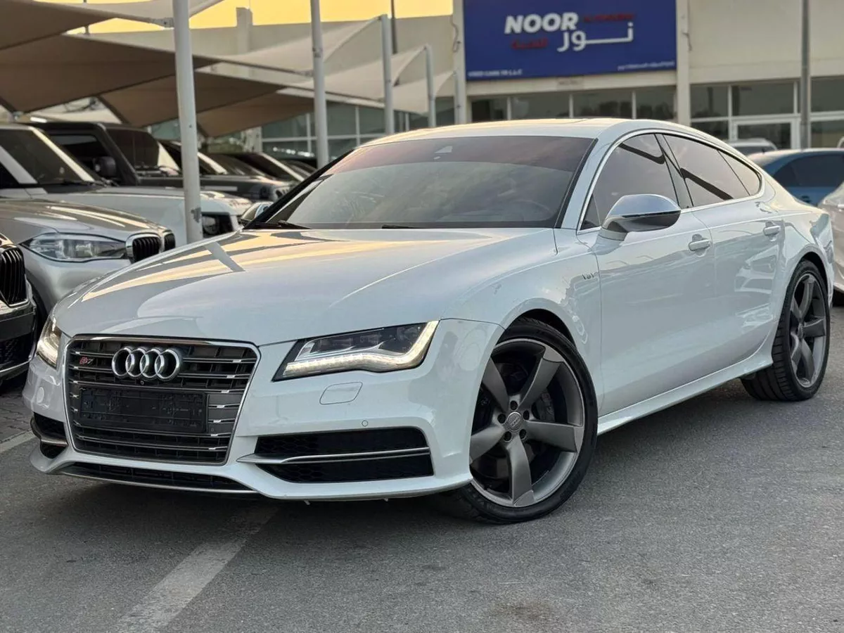 Audi S7 Top 4.0L (420 HP) S7 FULL OPTION V8 4.0L T (420 HP)-1-0