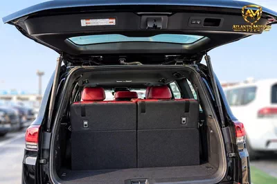 Toyota Land Cruiser VXR-12