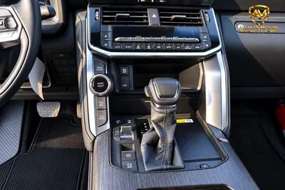 Toyota Land Cruiser VXR-19