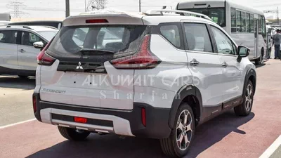 Mitsubishi Xpander CROSS PREMIUM Mitsubishi X Pander 1.5L  Petrol 2023-3