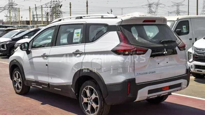 Mitsubishi Xpander CROSS PREMIUM Mitsubishi X Pander 1.5L  Petrol 2023-5