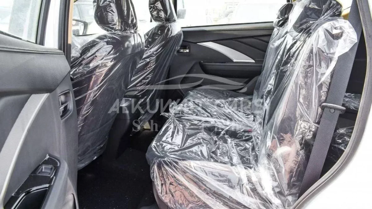 Mitsubishi Xpander CROSS PREMIUM Mitsubishi X Pander 1.5L  Petrol 2023-13-0