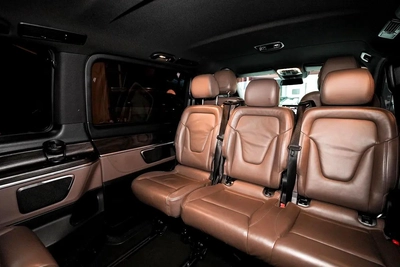 Mercedes-Benz V-Class V 250, 2020, GCC Specs-4