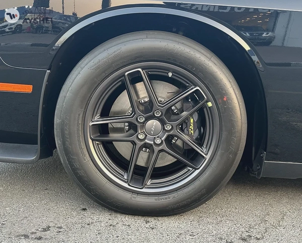 Dodge challenger DEMON 170 (2023 0km)