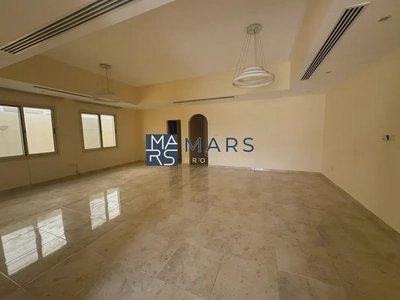 Luxurious 4bedrooms Vvilla is available for rent in barashii sharjah-3