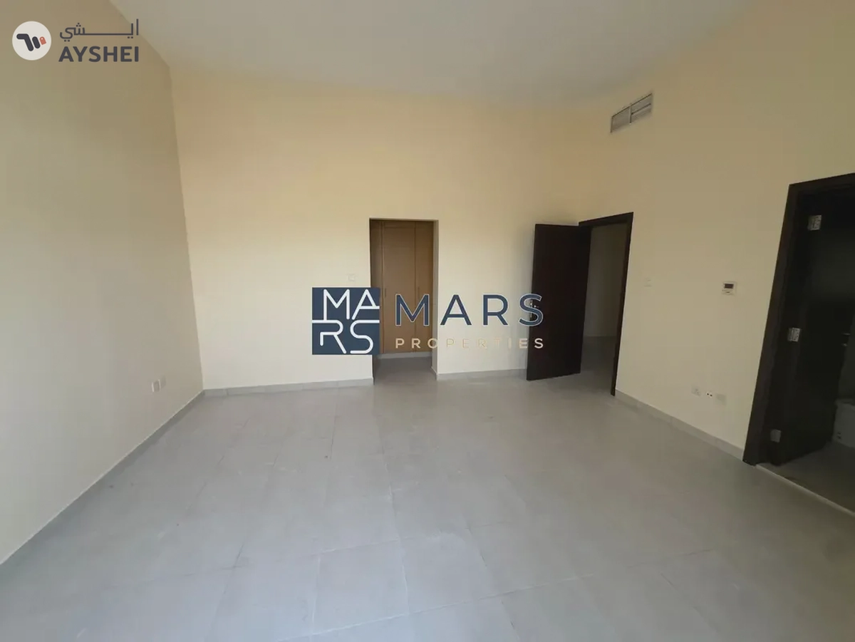 Luxurious 4bedrooms Vvilla is available for rent in barashii sharjah-13-13