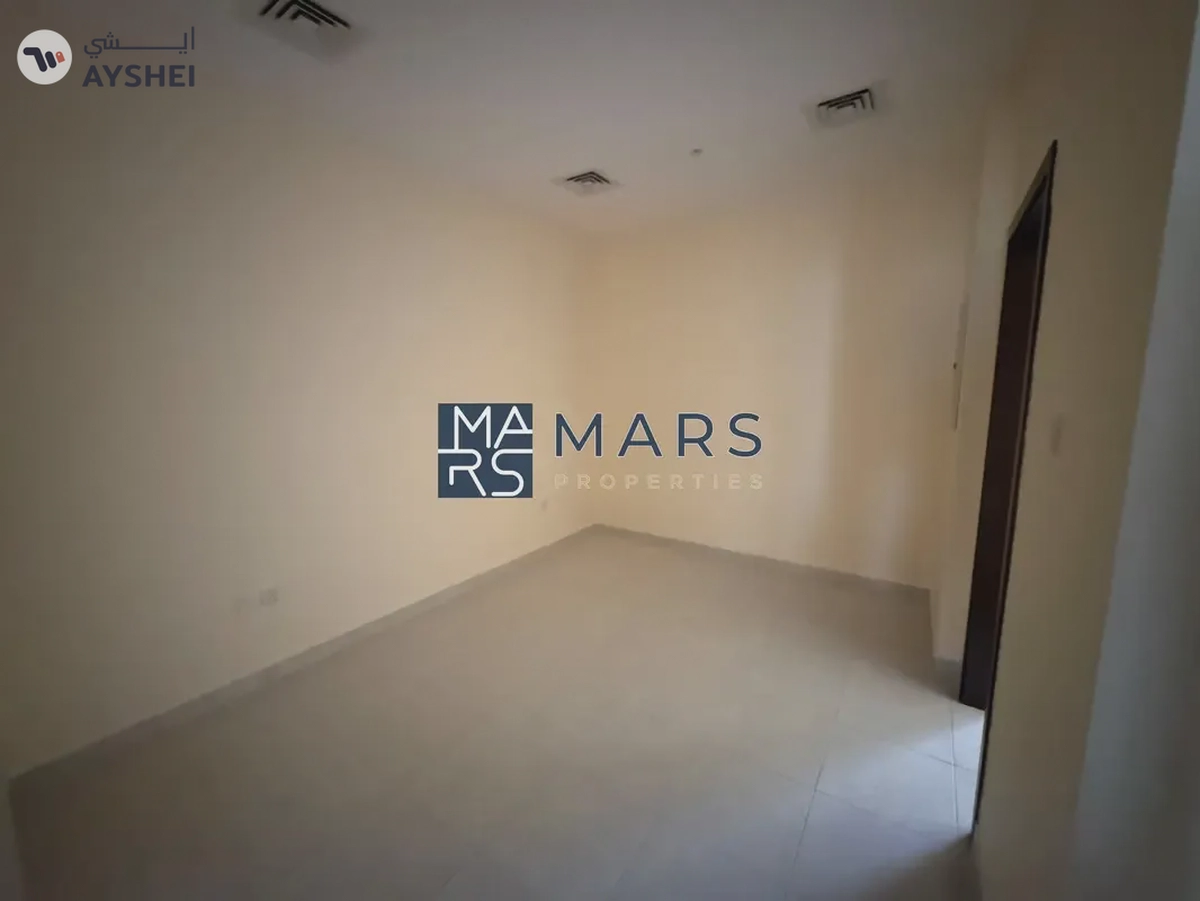 Luxurious 4bedrooms Vvilla is available for rent in barashii sharjah-17-17