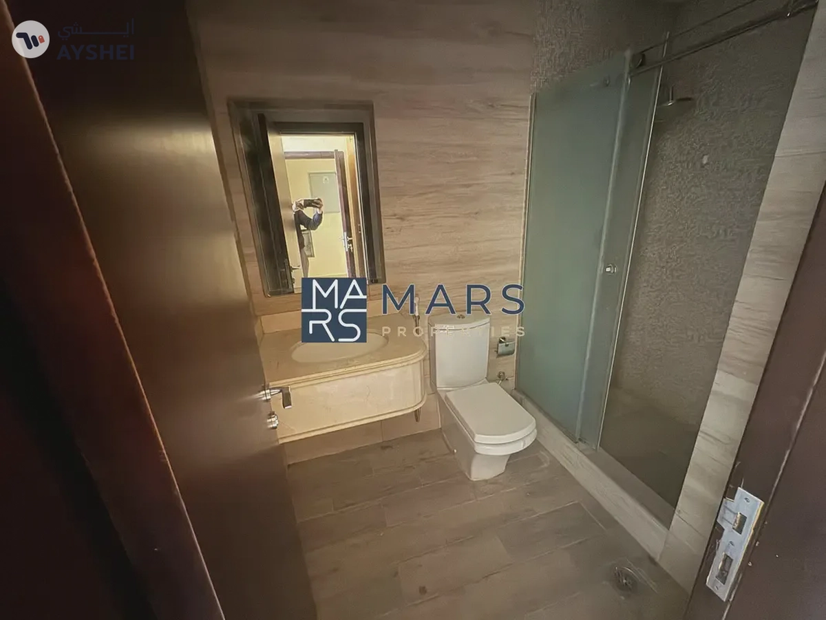 Luxurious 4bedrooms Vvilla is available for rent in barashii sharjah-18-18