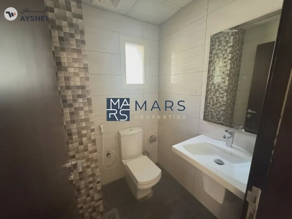 Luxurious 4bedrooms Vvilla is available for rent in barashii sharjah