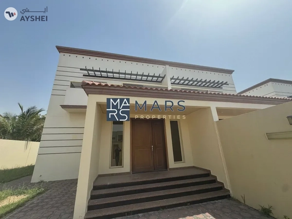 Luxurious 4bedrooms Vvilla is available for rent in barashii sharjah