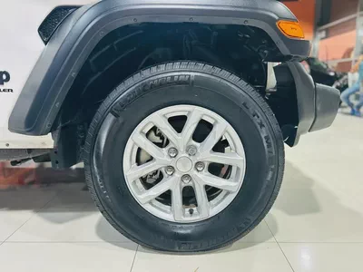 Jeep Wrangler Sport S 2023 - Canadian Specs - Perfect Condition!-12