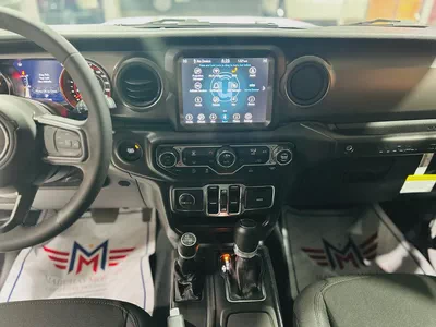 Jeep Wrangler Sport S 2023 - Canadian Specs - Perfect Condition!-7
