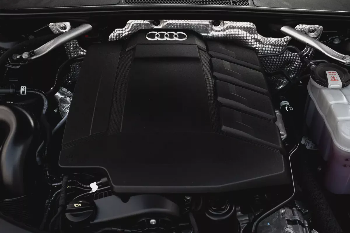 2,057 P.M | Audi A6 40TFSI | 0% Downpayment | Audi Warranty-13-13