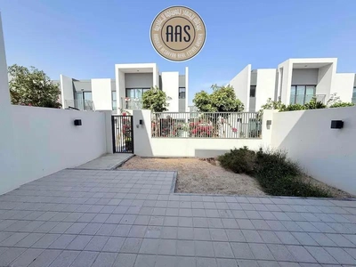 MODERN STYLE BRANR NEW 3BR+MAID VILLA FOR RENT-10