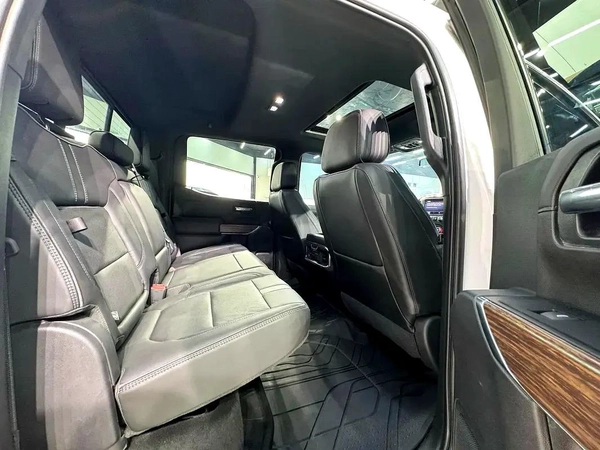 Chevrolet Silverado 1500 2022 for 120,000.00 AED