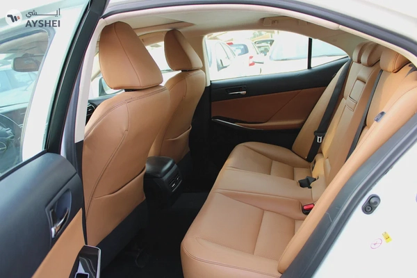lexus is 2016 amrican