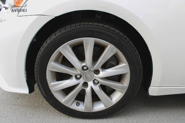 lexus is 2016 amrican